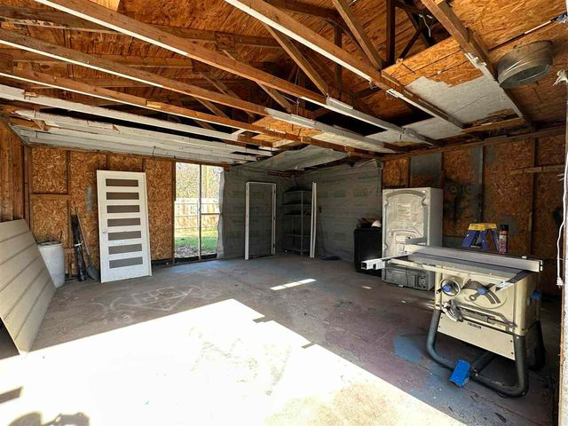 1717 NW Smith, Lawton, OK 73507