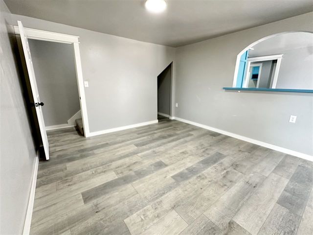 1717 NW Smith, Lawton, OK 73507