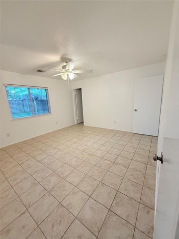 24307 Beef Canyon Drive, Hockley, TX 77447