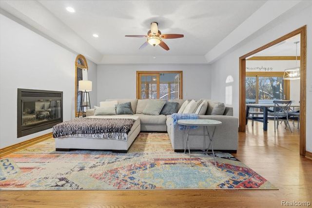 5372 Princeton Court, Brighton, MI 48116