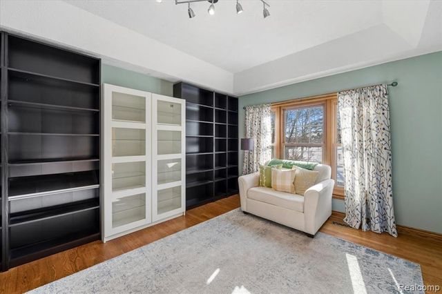 5372 Princeton Court, Brighton, MI 48116