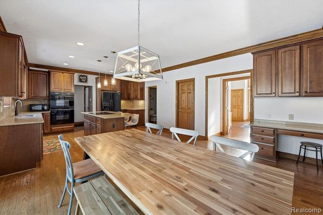 5372 Princeton Court, Brighton, MI 48116