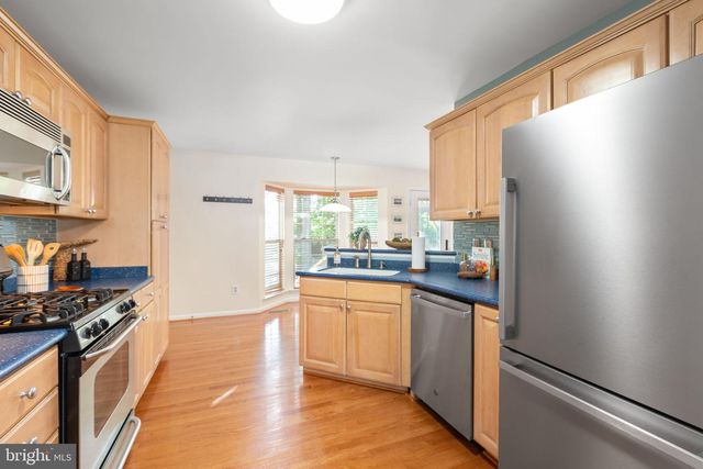 15 TWIN LAKE CT, Fredericksburg, VA 22405