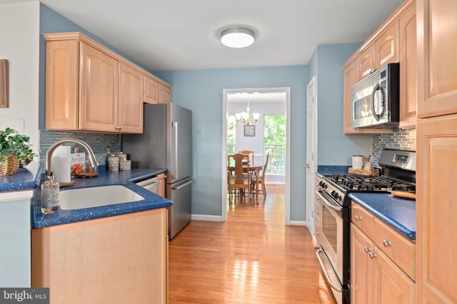 15 TWIN LAKE CT, Fredericksburg, VA 22405