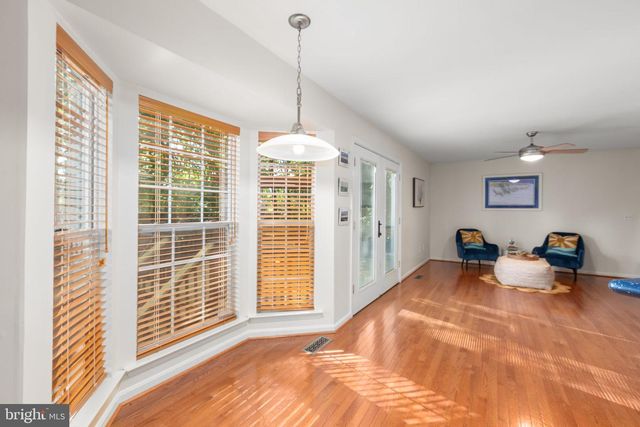 15 TWIN LAKE CT, Fredericksburg, VA 22405