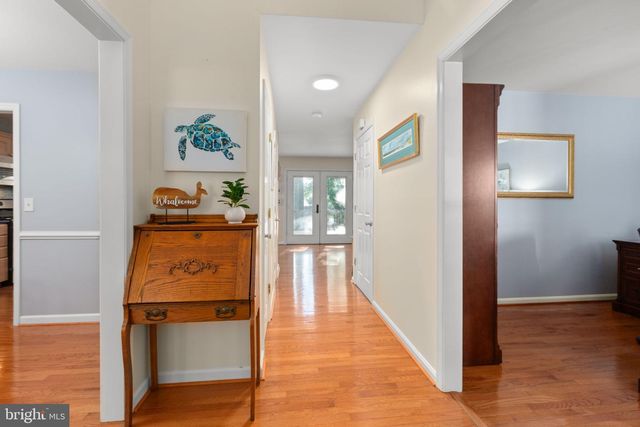 15 TWIN LAKE CT, Fredericksburg, VA 22405