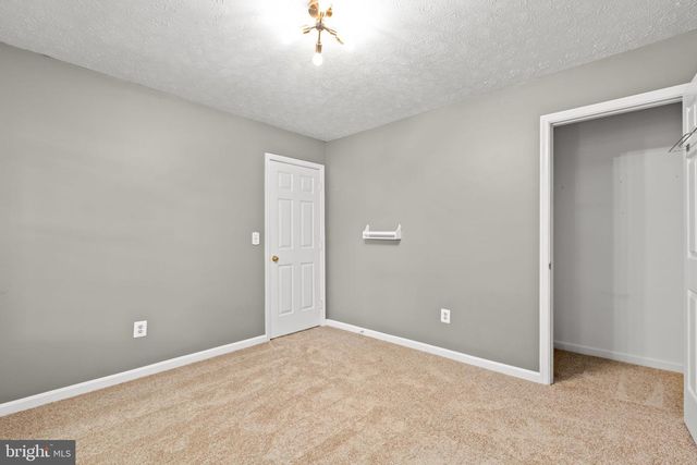 15 TWIN LAKE CT, Fredericksburg, VA 22405