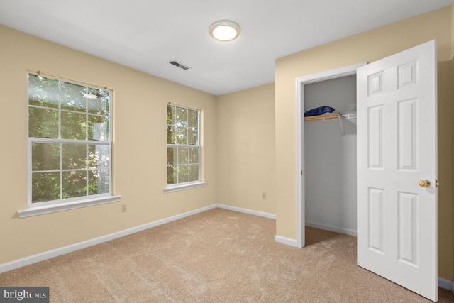 15 TWIN LAKE CT, Fredericksburg, VA 22405