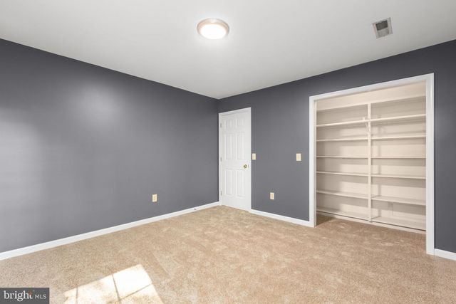 15 TWIN LAKE CT, Fredericksburg, VA 22405