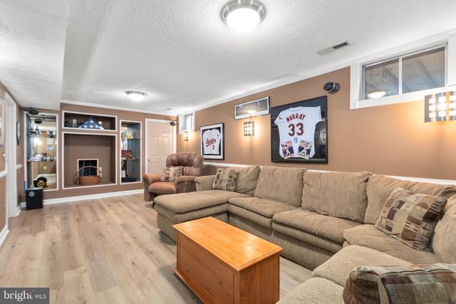 15 TWIN LAKE CT, Fredericksburg, VA 22405