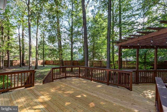 15 TWIN LAKE CT, Fredericksburg, VA 22405