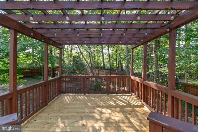 15 TWIN LAKE CT, Fredericksburg, VA 22405