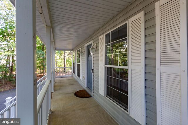 15 TWIN LAKE CT, Fredericksburg, VA 22405