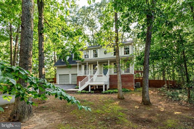 15 TWIN LAKE CT, Fredericksburg, VA 22405