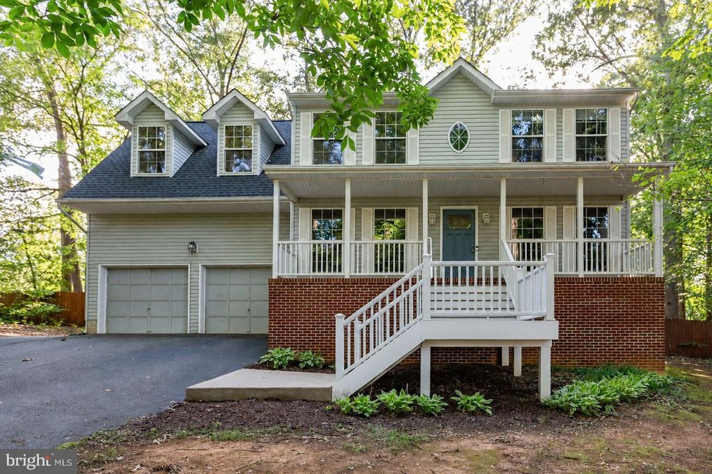 15 TWIN LAKE CT, Fredericksburg, VA 22405