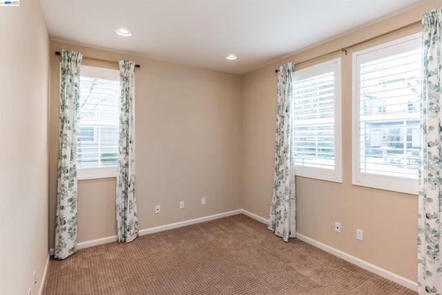 651 Elderberry Dr, Milpitas, CA 95035