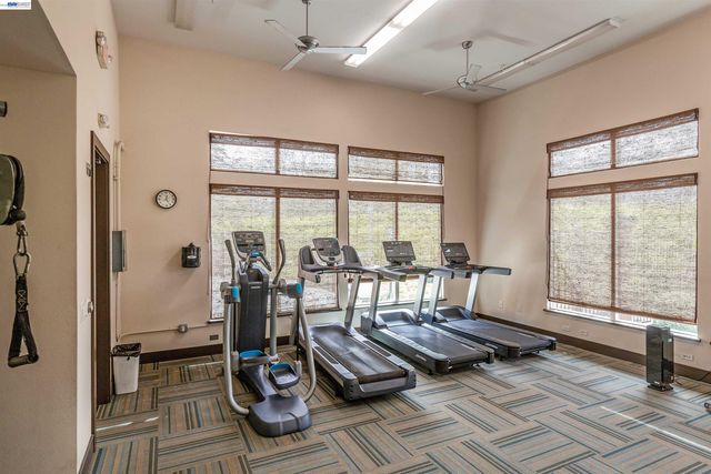 651 Elderberry Dr, Milpitas, CA 95035