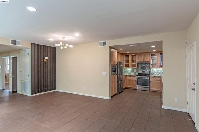 651 Elderberry Dr, Milpitas, CA 95035