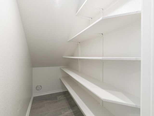 9113 Garnet DR, Austin, TX 78729