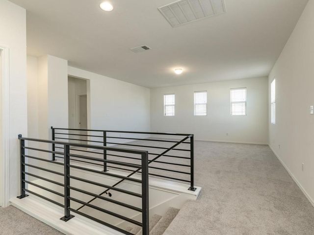 9113 Garnet DR, Austin, TX 78729
