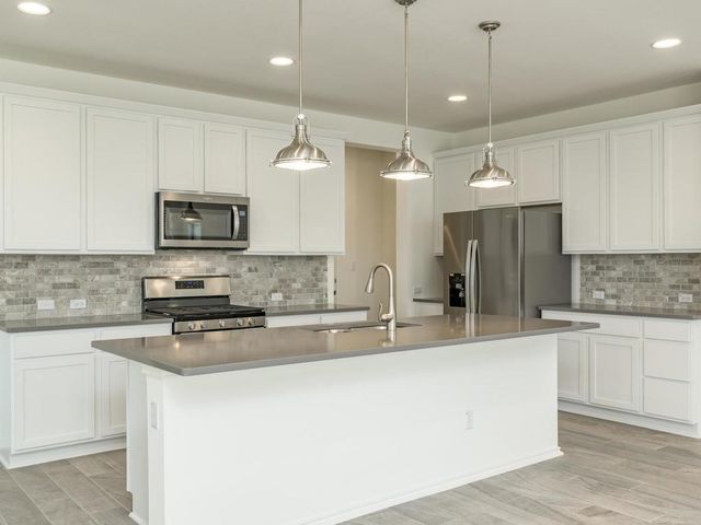 9113 Garnet DR, Austin, TX 78729