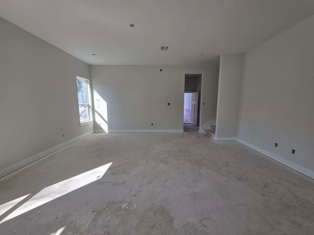 26652 White Pine Drive, Hempstead, TX 77445