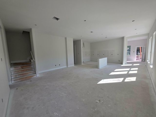 26652 White Pine Drive, Hempstead, TX 77445