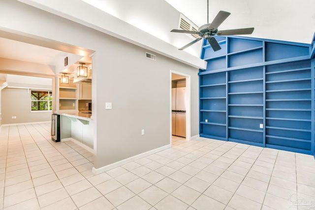 7619 Lakeside Dr, Milton, FL 32583