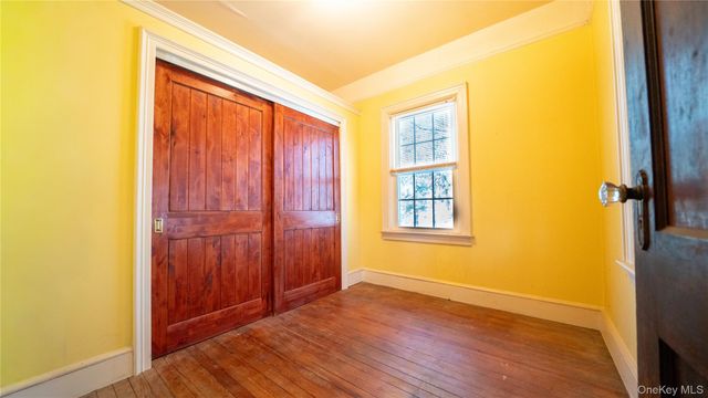 204 Brook Road, Mahopac, NY 10541