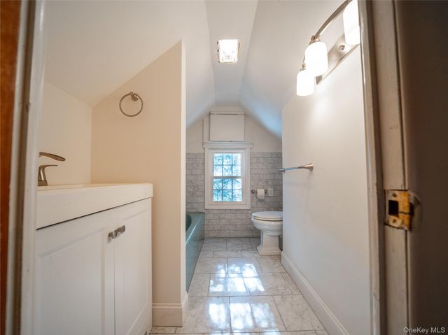 204 Brook Road, Mahopac, NY 10541