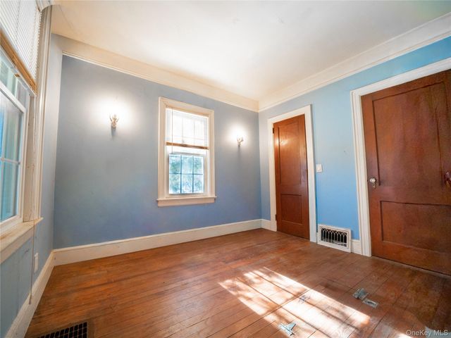 204 Brook Road, Mahopac, NY 10541