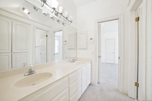30 Rogers Wood, San Antonio, TX 78248