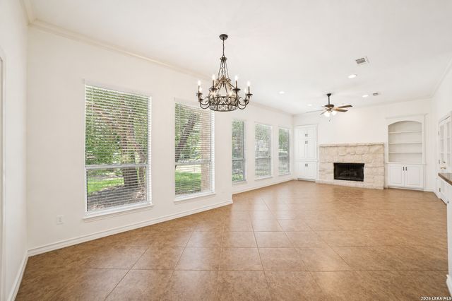 30 Rogers Wood, San Antonio, TX 78248