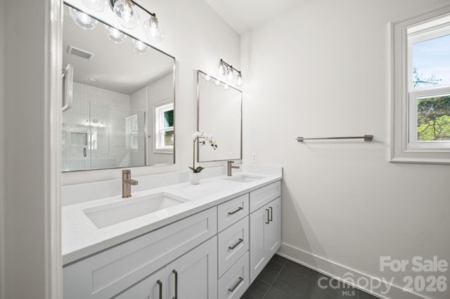 1701 Byrum Street, Charlotte, NC 28216