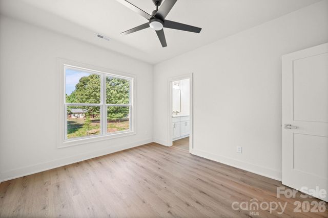 1701 Byrum Street, Charlotte, NC 28216