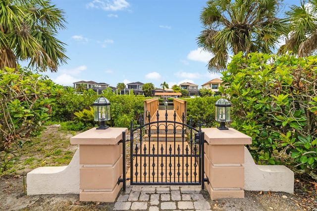 4015 HAWK ISLAND DRIVE, Bradenton, FL 34208