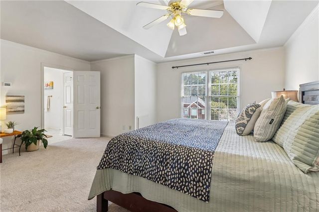 4421 Weston Drive SW, Lilburn, GA 30047