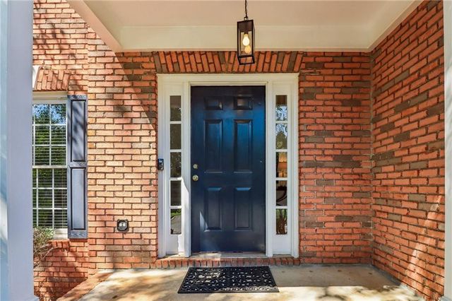 4421 Weston Drive SW, Lilburn, GA 30047