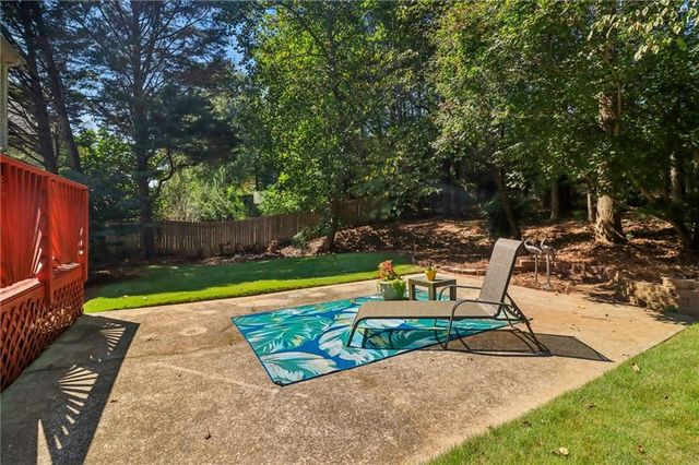 4421 Weston Drive SW, Lilburn, GA 30047