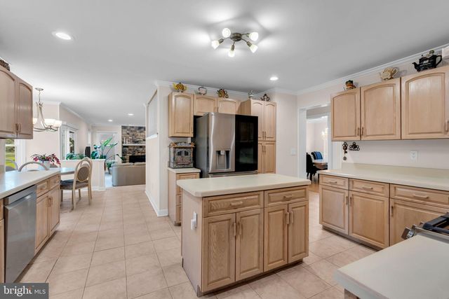 14 HANCOCK COURT, Plainsboro, NJ 08536