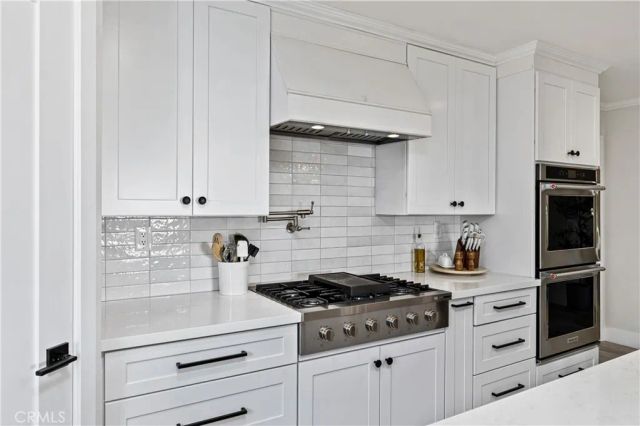 608 Thornhurst Avenue, Glendora, CA 91741
