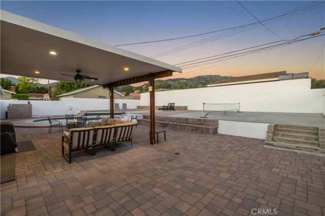 608 Thornhurst Avenue, Glendora, CA 91741