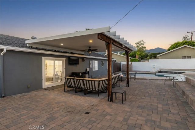 608 Thornhurst Avenue, Glendora, CA 91741