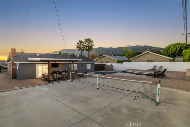 608 Thornhurst Avenue, Glendora, CA 91741