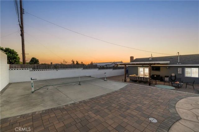 608 Thornhurst Avenue, Glendora, CA 91741