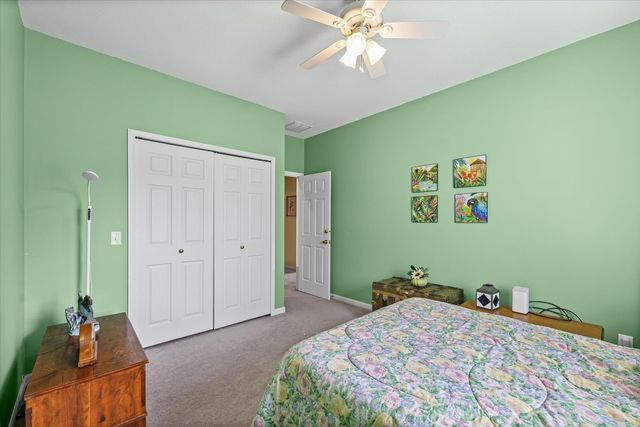 3004 Countrybend Lane, Champaign, IL 61822