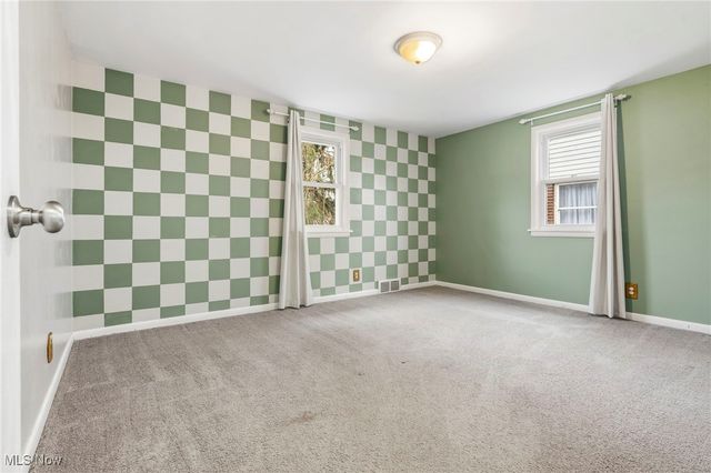 1202 37th Street NW, Canton, OH 44709