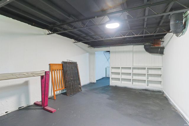 1901 N Brookfield Street, South Bend, IN 46628