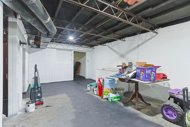 1901 N Brookfield Street, South Bend, IN 46628