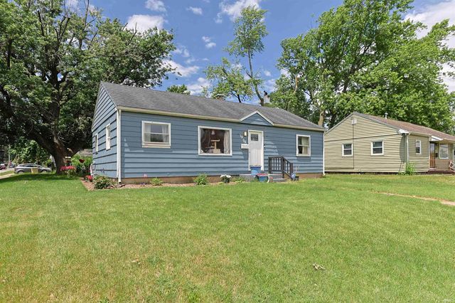 1901 N Brookfield Street, South Bend, IN 46628